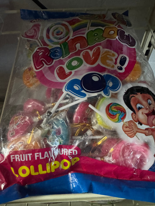 Madhur Rainbow Love Pop
